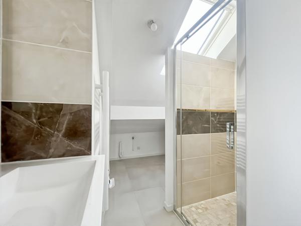 APPARTEMENT 2PIECES LUMINEUX CENTRE-VILLE HISTORIQUE