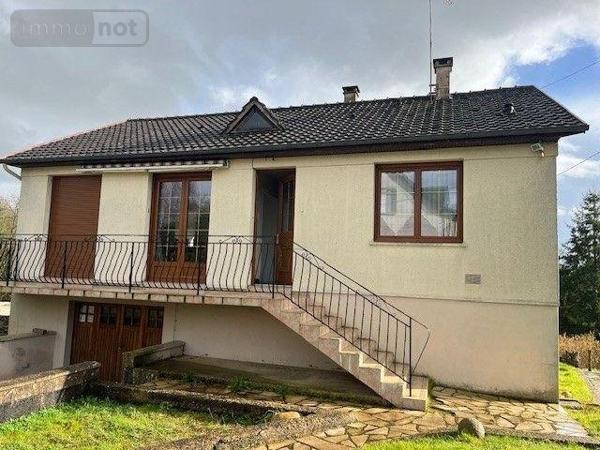 Maison à vendre à Saint-Aubin-de-Locquenay dans la Sarthe (72130), ref : 13827/649