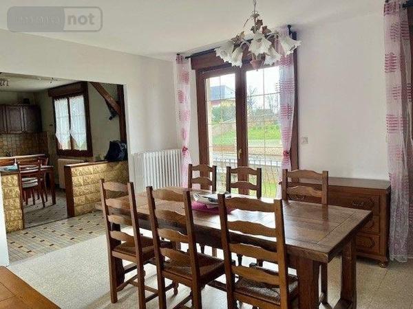 Maison à vendre à Saint-Aubin-de-Locquenay dans la Sarthe (72130), ref : 13827/649