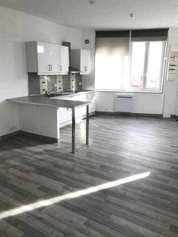 Location                                                      Appartement
                        
                     1 pièces                      35 m2                     à Saint-Quentin