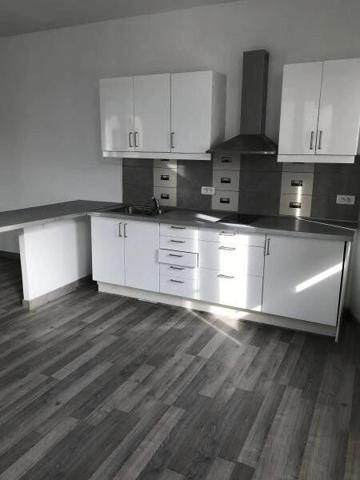 Location                                                      Appartement
                        
                     1 pièces                      35 m2                     à Saint-Quentin