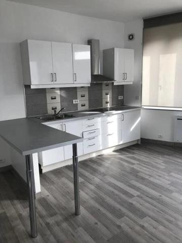 Location                                                      Appartement
                        
                     1 pièces                      35 m2                     à Saint-Quentin