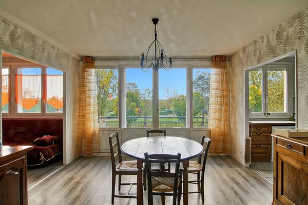 À vendre Montauban centre-ville La Roseraie – Appartement 4 pièces traversant de 65 m² avec garage et cave