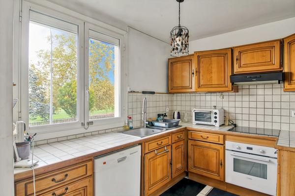 À vendre Montauban centre-ville La Roseraie – Appartement 4 pièces traversant de 65 m² avec garage et cave