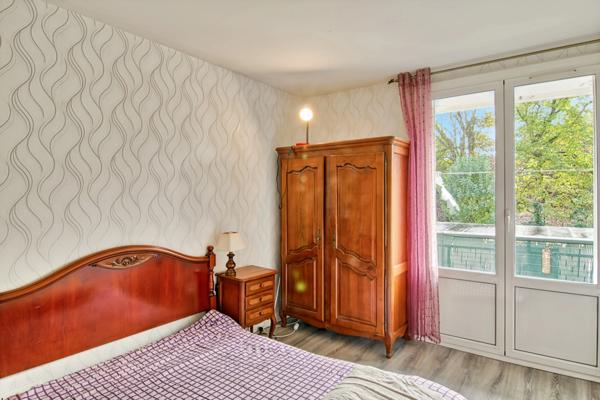 À vendre Montauban centre-ville La Roseraie – Appartement 4 pièces traversant de 65 m² avec garage et cave