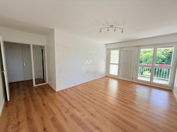 APPARTEMENT CONFLANS STE HONORINE - 3 PIÈCES - 64m² 240 000 € **  - Référence  7965