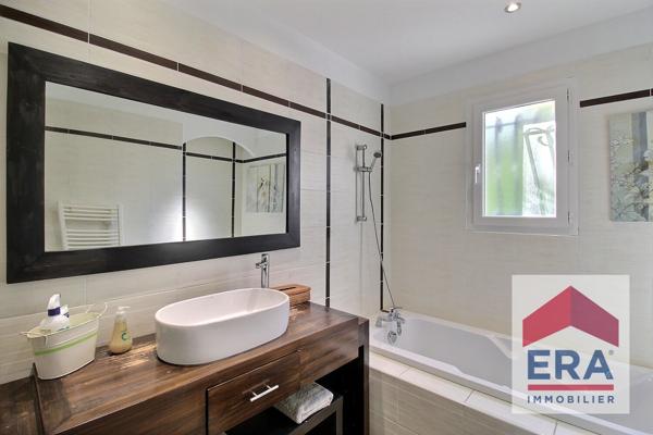 Maison Orange 5 pièce(s) 110 m2