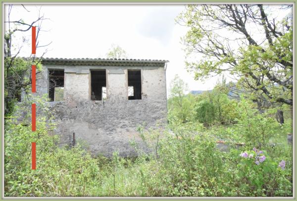 Bastide provençale à quelques pas du lac de Castillon et proche de Castellane. Visites 15,16 septembre