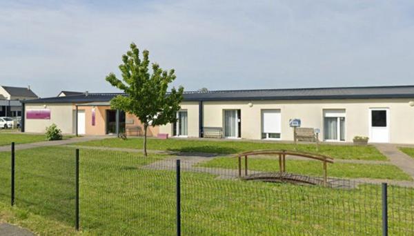 INVESTISSEMENT LOCATIF  NAVEIL  Résidence Senior Iris - Naveil- 6.22 % de rentabilité