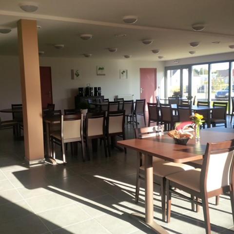 INVESTISSEMENT LOCATIF  NAVEIL  Résidence Senior Iris - Naveil- 6.22 % de rentabilité