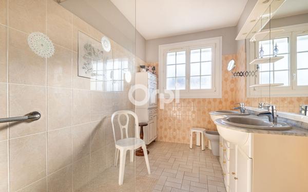 Maison à vendre    6 pièces •  Limoges