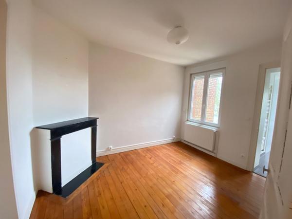 Maison Saint Quentin 8 pièce(s) 145 m2