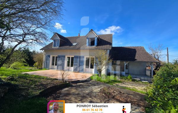 CHABRIS, maison familiale de 160 m2 sur terrain 2 500 m2