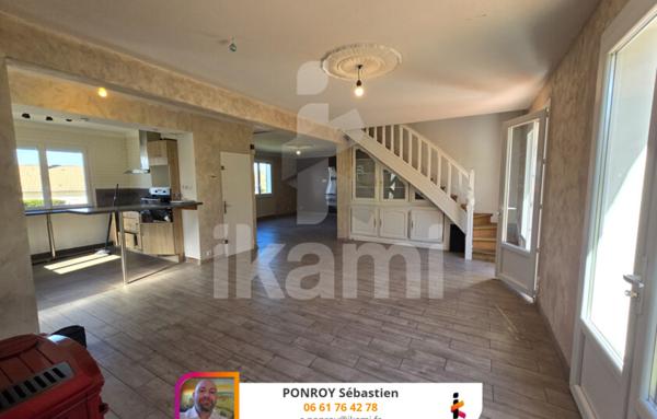 CHABRIS, maison familiale de 160 m2 sur terrain 2 500 m2