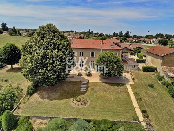 Demeure d'exception à vendre à Maubec