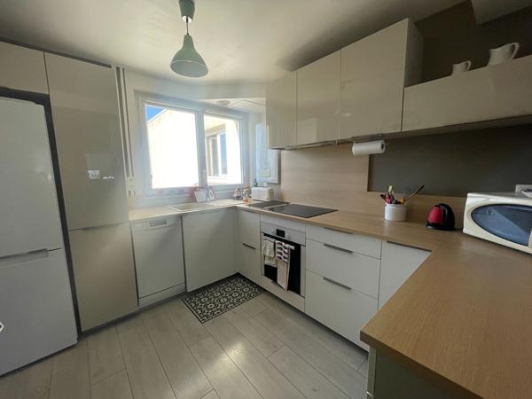 A vendre à Vannes quartier gare appartement 3 chambres, ascenseur