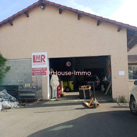 Commerce à vendre 7 pièces de 597 m²