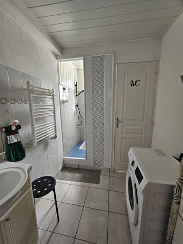 Face à la mer et à 1 km de la Citadelle - Charmante maison de plain-pied avec 2 chambres et jardin