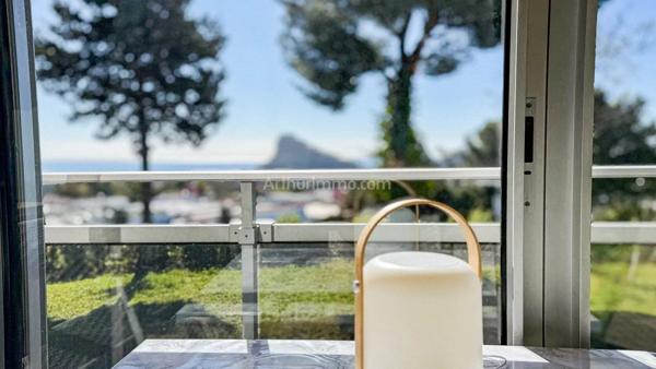 Vente                                                      Appartement
                        
                     2 pièces                      39 m2                     à Villeneuve-Loubet