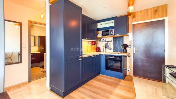 Vente                                                      Appartement
                        
                     2 pièces                      39 m2                     à Villeneuve-Loubet