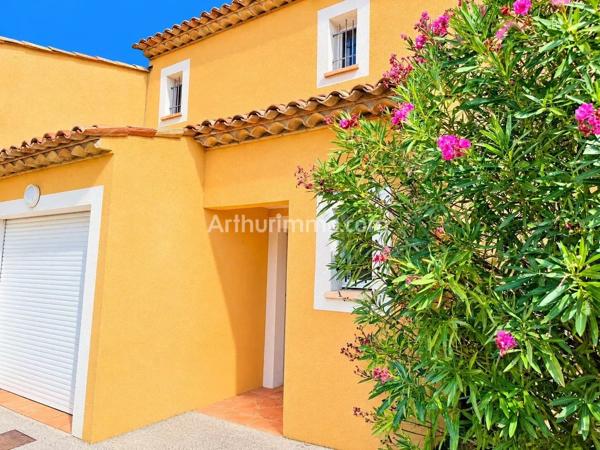 Vente                                                      Villa
                        
                     3 pièces                      82 m2                     à Roquebrune-sur-Argens