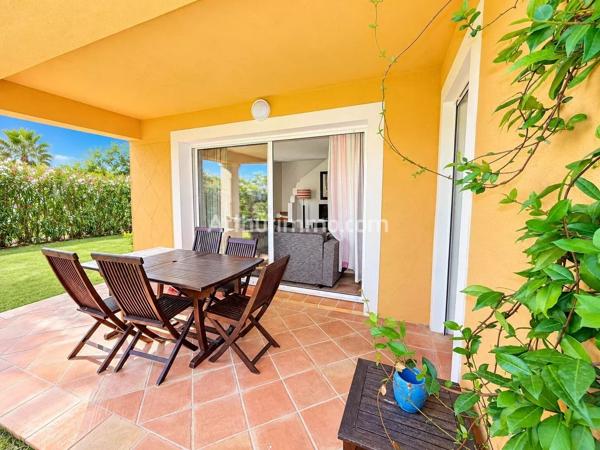 Vente                                                      Villa
                        
                     3 pièces                      82 m2                     à Roquebrune-sur-Argens