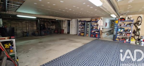 Maison à vendre 7 pièces 240 m² Armentières-en-Brie
