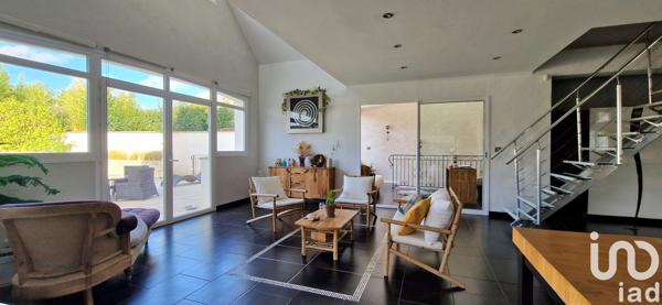 Maison à vendre 7 pièces 240 m² Armentières-en-Brie