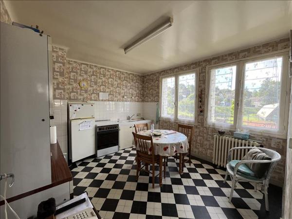 Maison à vendre |  Bourganeuf |  3 pièces | 82 m²