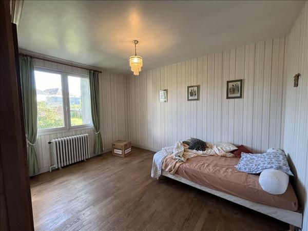 Maison à vendre |  Bourganeuf |  3 pièces | 82 m²