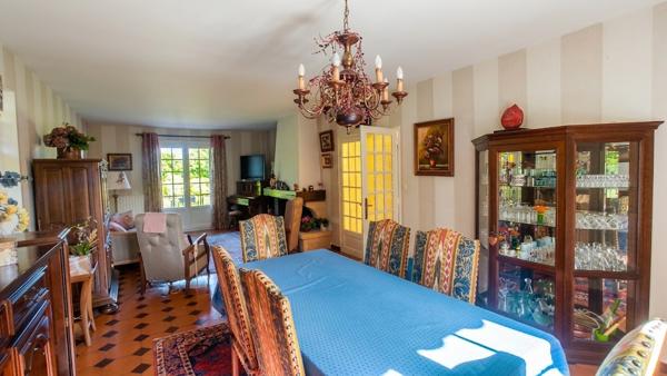 Maison 6 pièces à vendre Châtellerault - 86100 / Réf: 12018