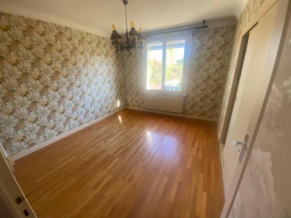 Maison Romans 95 m² aves sous-sol