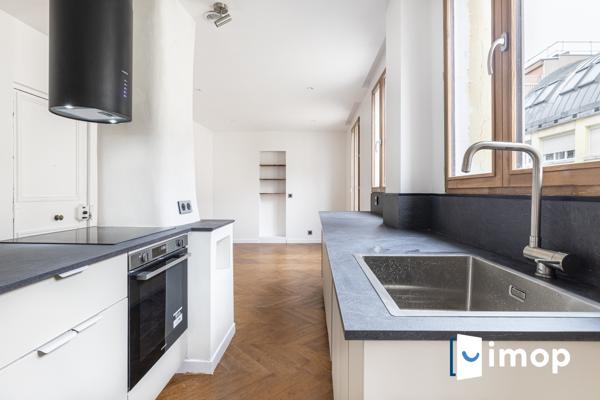 Lumineux 3 pièces 2 chambres refait à neuf par architecte