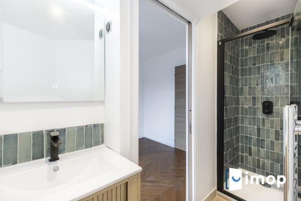 Lumineux 3 pièces 2 chambres refait à neuf par architecte