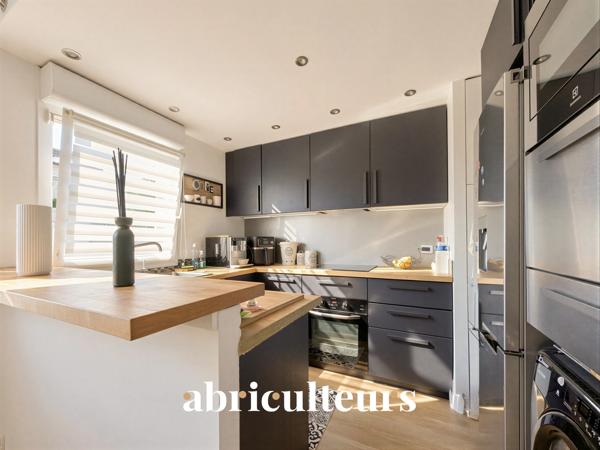 Bel Appartement T3 avec terrasse, parking et cave La Garenne-Colombes (92250)