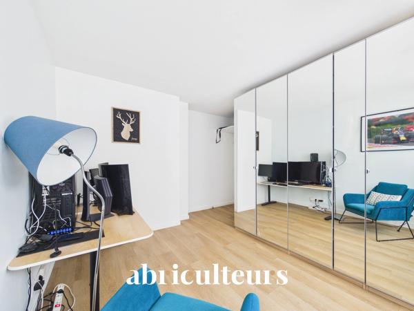 Bel Appartement T3 avec terrasse, parking et cave La Garenne-Colombes (92250)