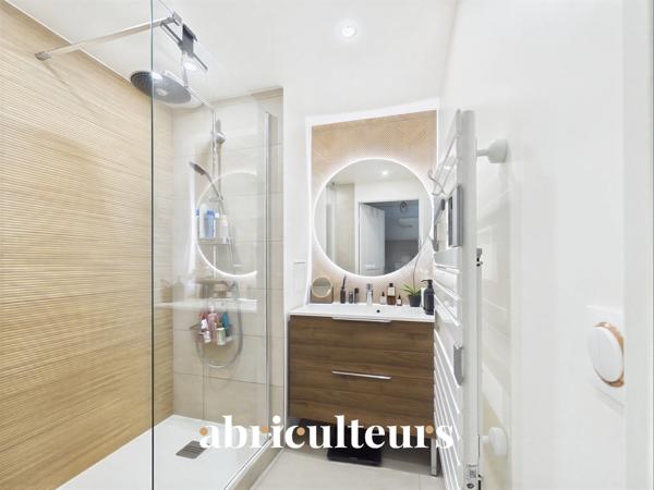 Bel Appartement T3 avec terrasse, parking et cave La Garenne-Colombes (92250)