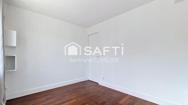 Appartement T2, proche Vieux-Lille, terrasse et stationnement