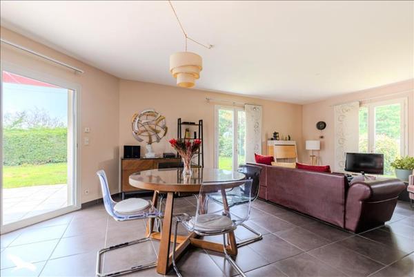 Maison à vendre |  Vayres |  4 pièces | 99 m²