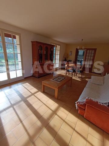 Maison de plain-pied avec grand jardin – Quartier Lambert, Castres