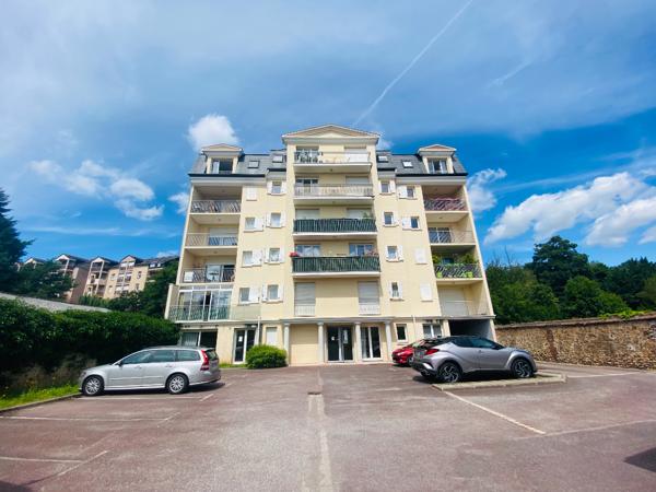 Appartement Centre-ville avec Ascenseur et Loggia