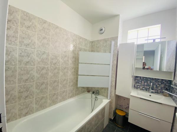 Appartement Centre-ville avec Ascenseur et Loggia