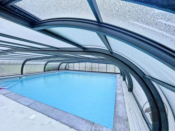 Location                                                      Maison
                        
                     2 pièces                      85 m2                     à Sauvignac
