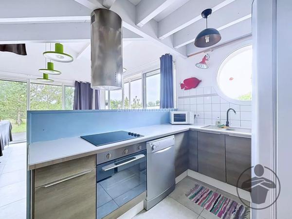 Location                                                      Maison
                        
                     2 pièces                      85 m2                     à Sauvignac