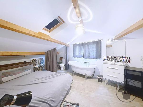 Location                                                      Maison
                        
                     2 pièces                      85 m2                     à Sauvignac