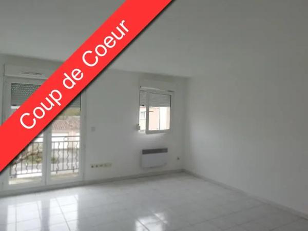 Appartement à louer 3 pièces 64.8m² Pont-Saint-Esprit (30130)