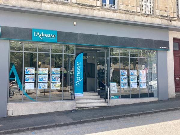 Grand appartement hyper centre - FONTENAY LE COMTE