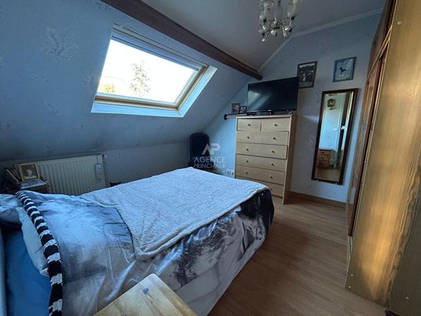 Maison Chanteloup Les Vignes 7 pièce(s) 139 m2 €420 000 ** - Référence 1081