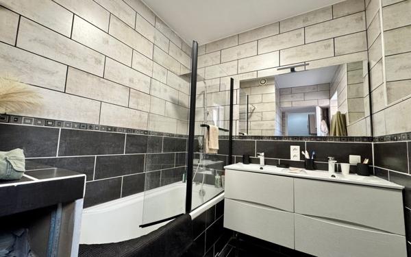 Maison à vendre    4 pièces •  Sainte-Jamme-sur-Sarthe