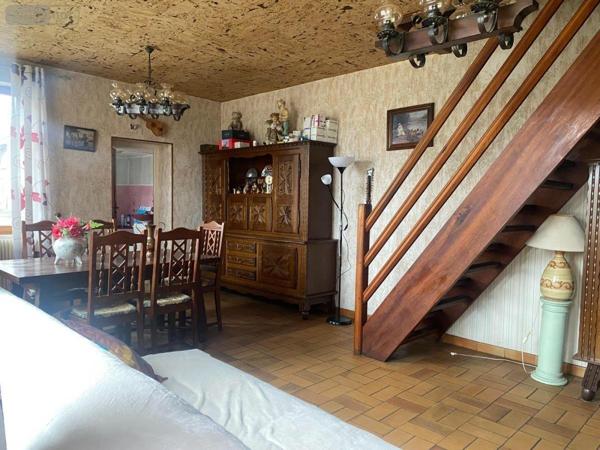 Maison à vendre à Caudebec-lès-Elbeuf en Seine-Maritime (76320), ref : 76025-163